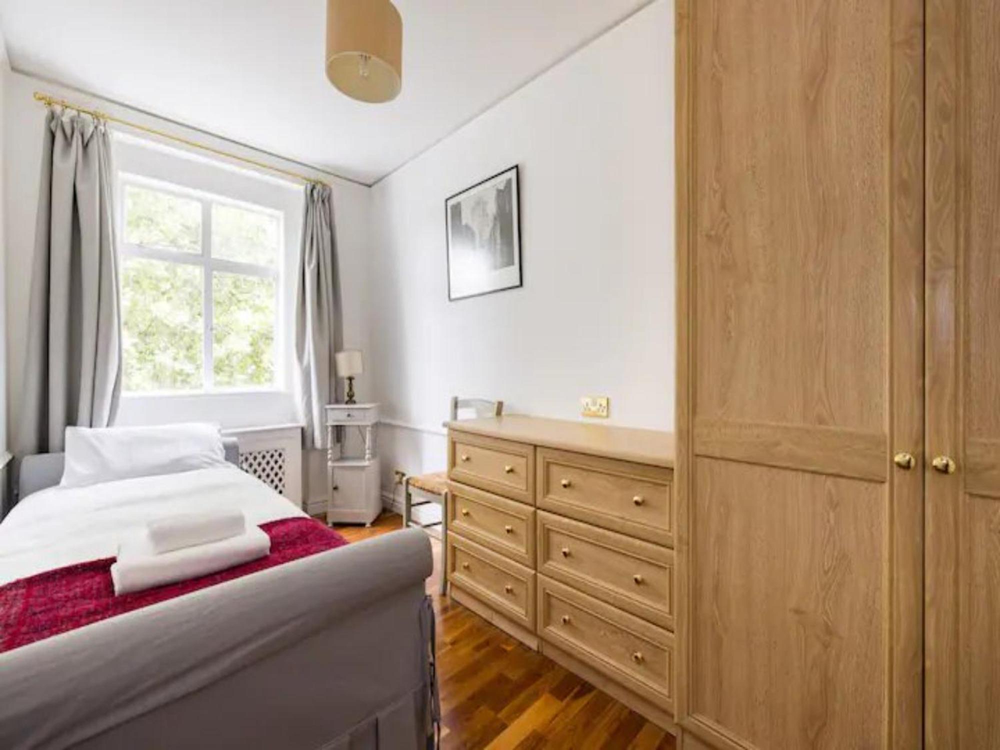 Appartamento Pass The Keys Spacious And 2 Bedroom Flat In Chelsea Londra